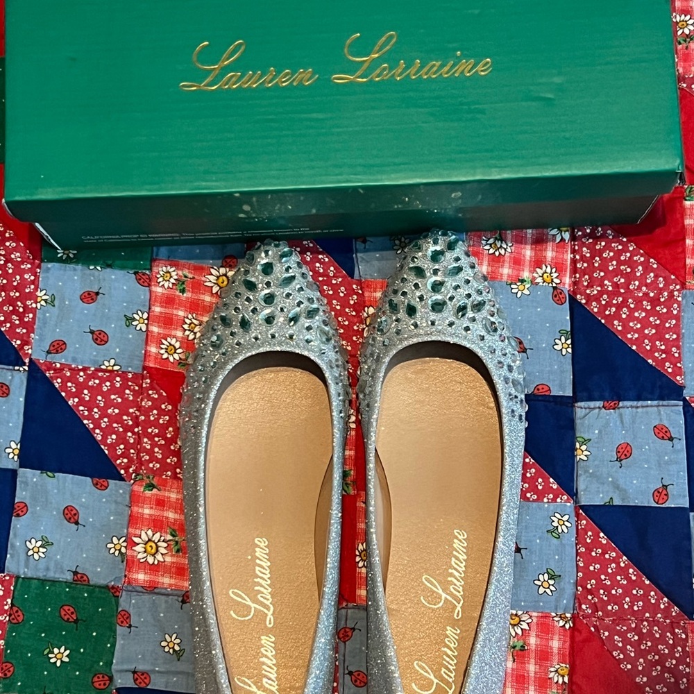 Else Women's Shimmering Silver Flats